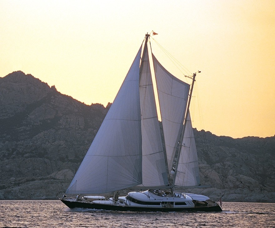 xasteria yacht